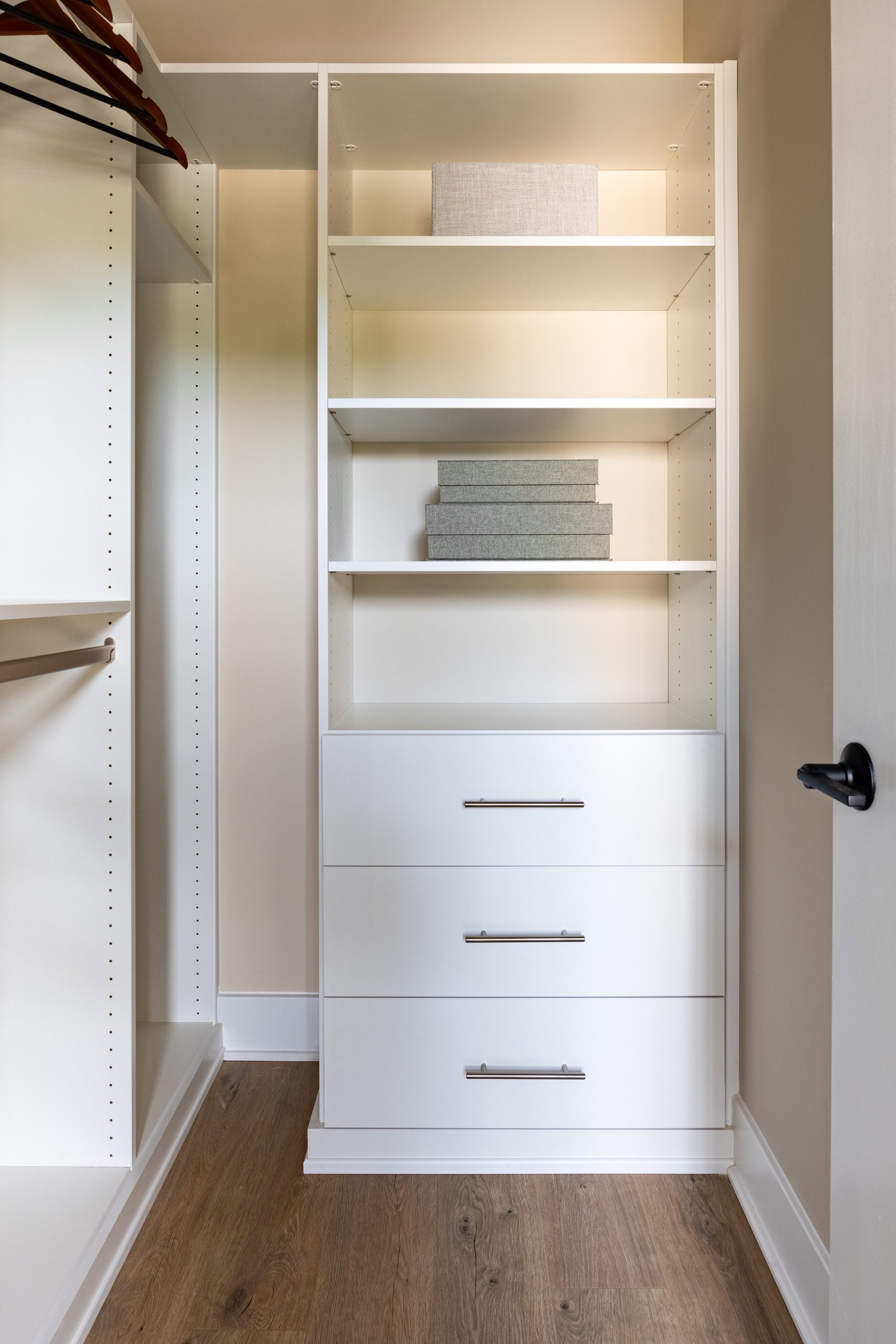 ma closet 23